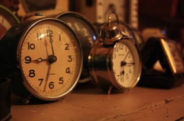 analog clocks